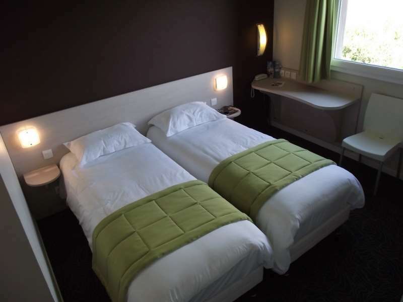 Brit Hotel L'adresse Saint-Onen-la-Chapelle Zimmer foto